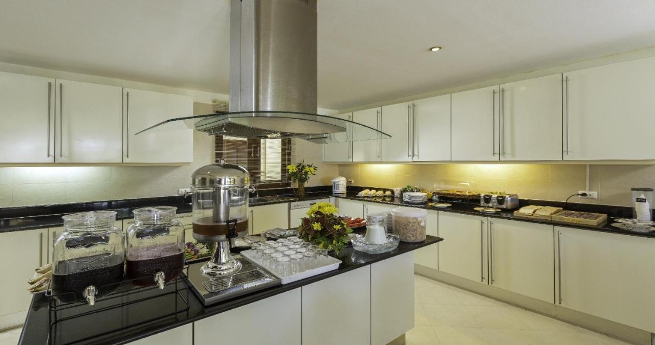 Villa Yoosook Patong Екстериор снимка