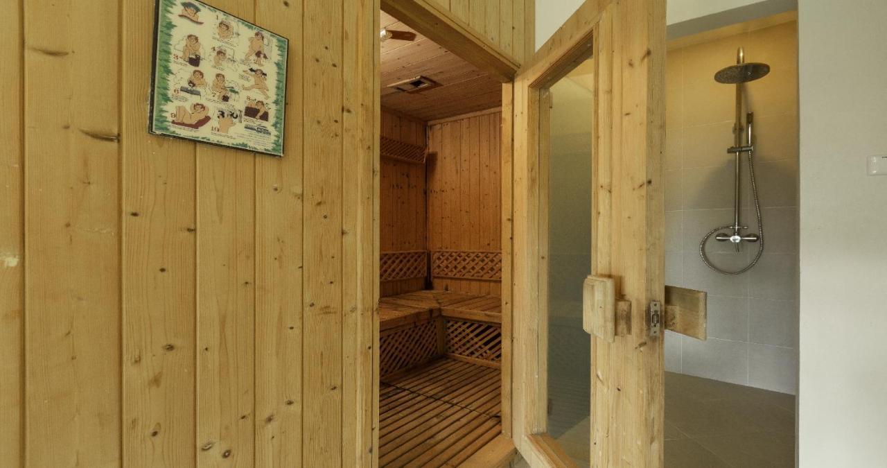 Villa Yoosook Patong Екстериор снимка