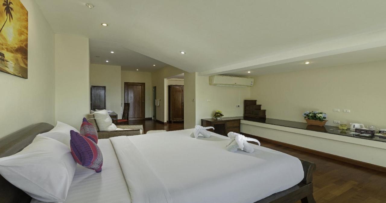 Villa Yoosook Patong Екстериор снимка